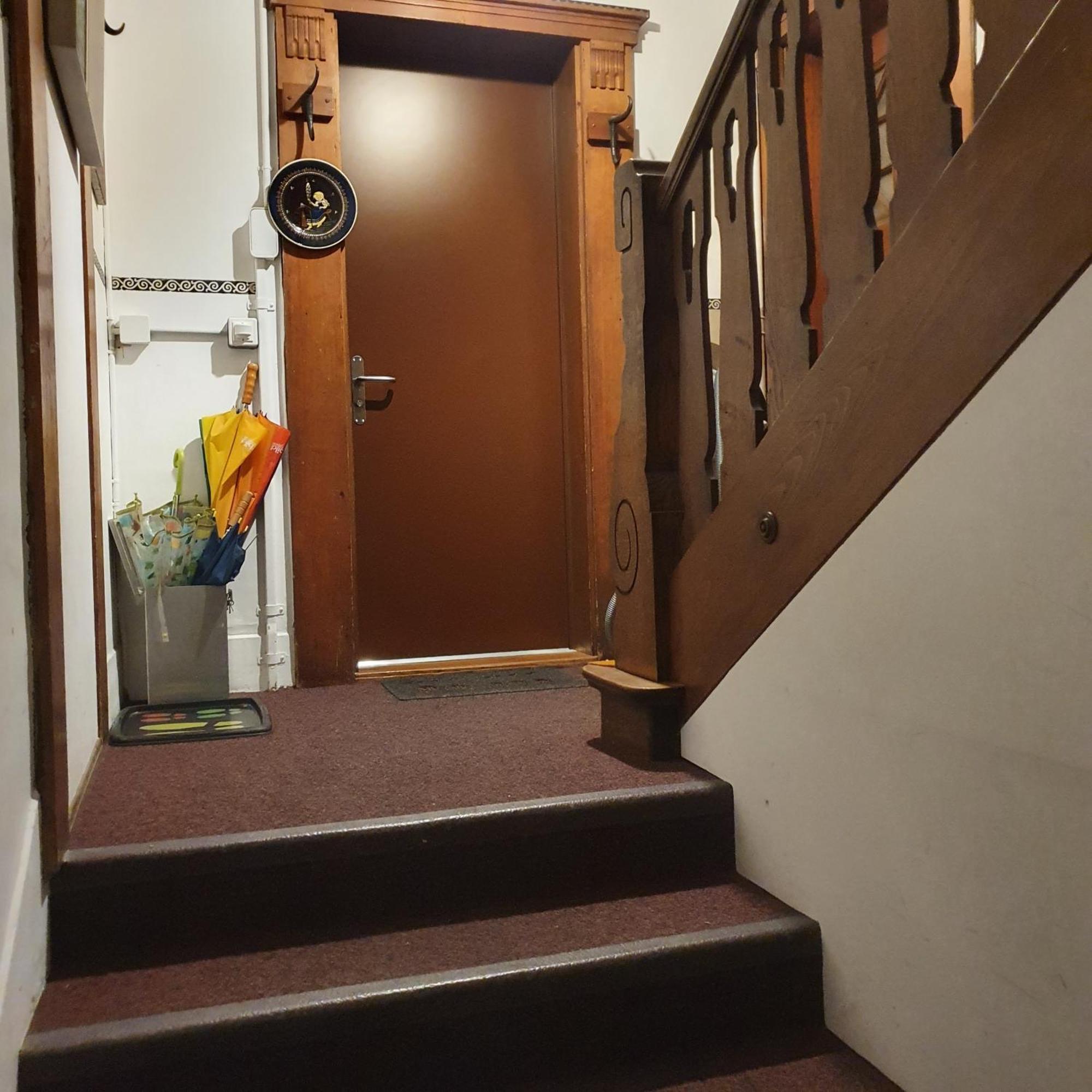 Zentral Gelegene Wohnung Mit Grossem Garten Interlaken Extérieur photo